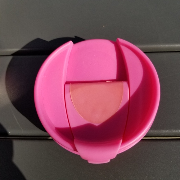 Lily Pulizer travel mug - Picture 6 of 8